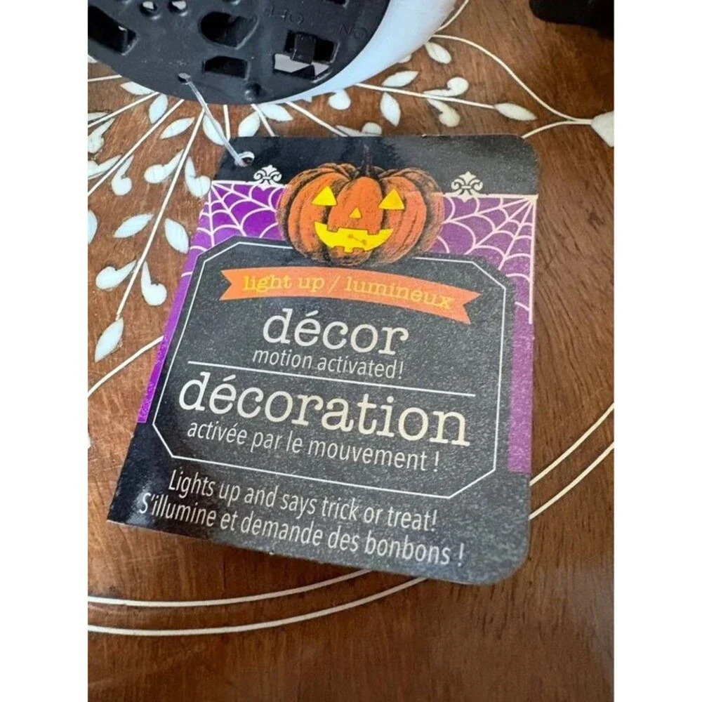 Motion Activated Light Up Plastic Ghost Witches
